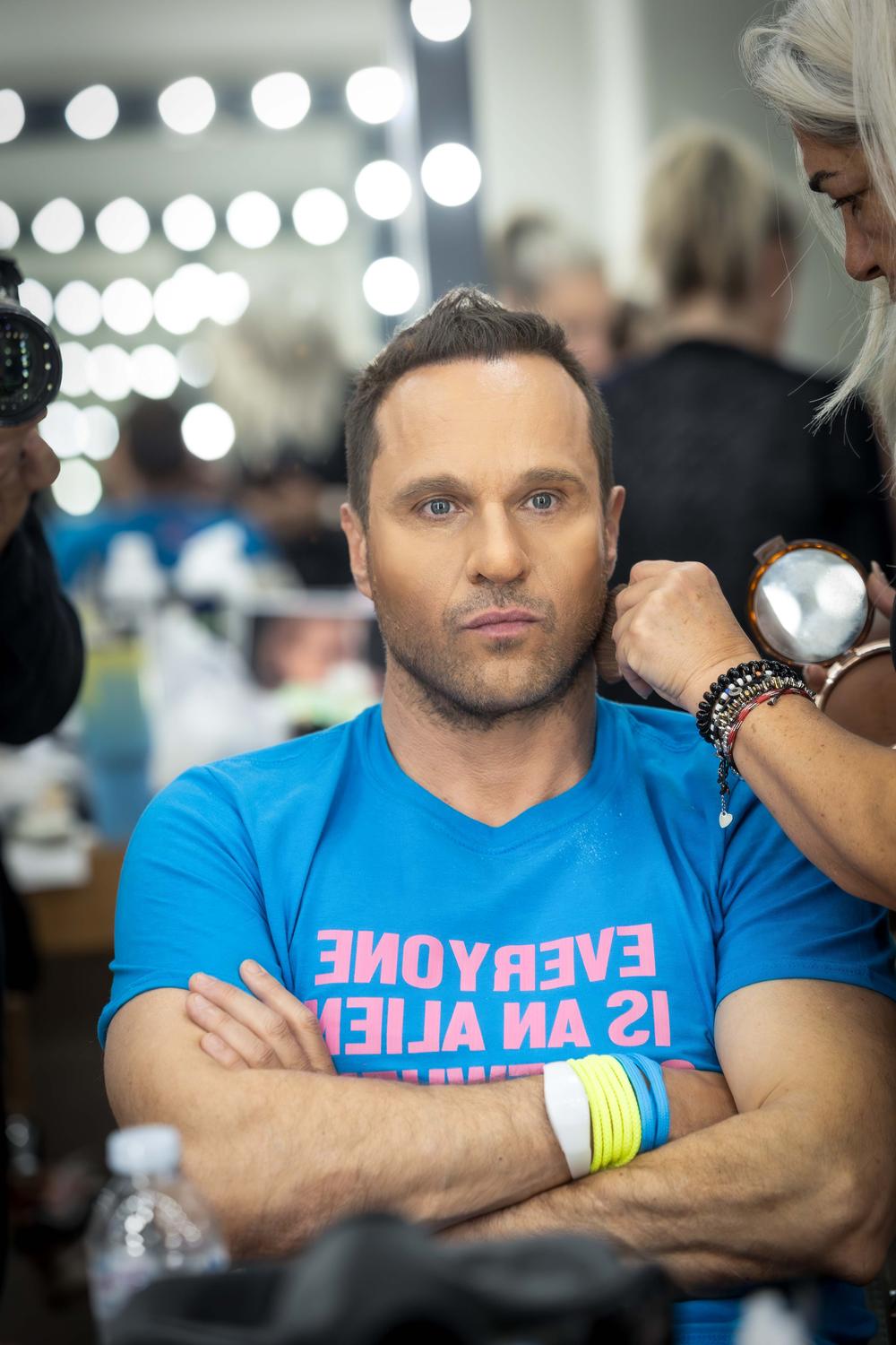 Backstage φωτογραφία YFSF