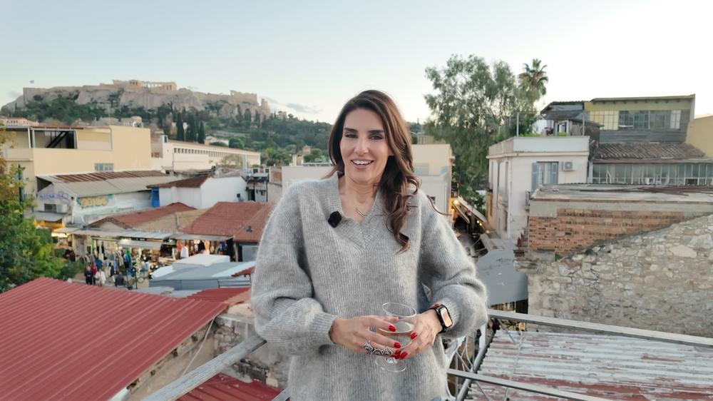 Η Άννα Αναστασάκη παρουσιάζει το ανανεωμένο Happy Hours στο OPEN