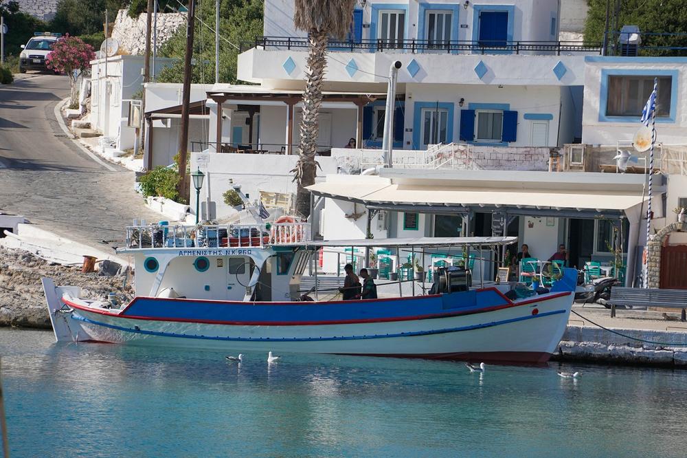 Στιγμές από το ταξίδι στο Αγαθονήσι