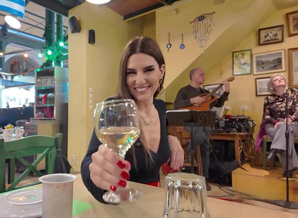 Η Άννα Αναστασάκη σε εξορμήσεις για την εκπομπή Happy Hours